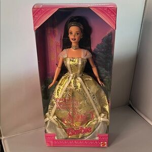 Rare Barbie Princess Sissy (Foreign Issue) in Shimmering Gold Gown